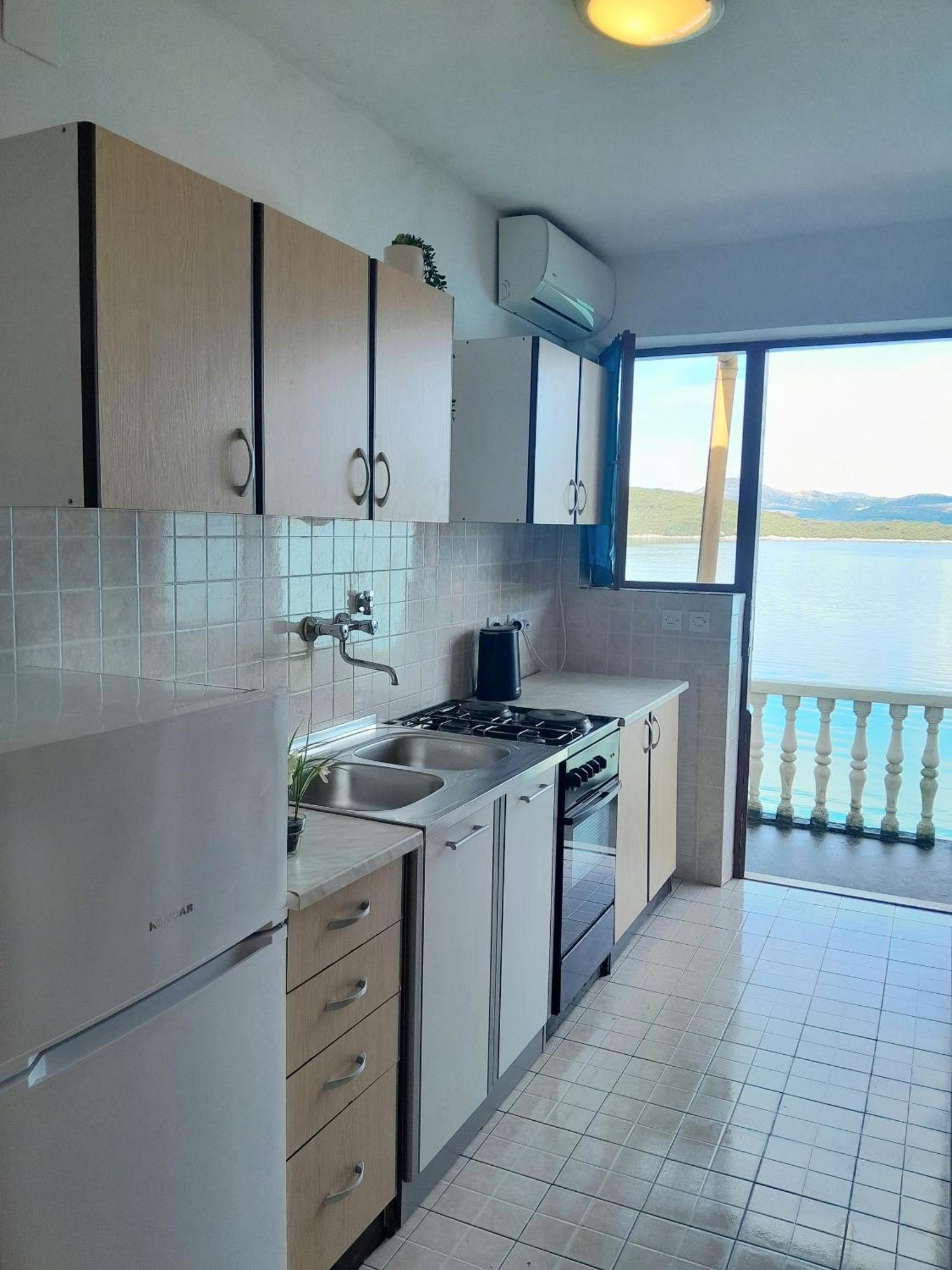 Apartments By The Sea Cove Pjestata, Peljesac - 14440 Ston Exterior foto